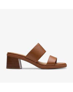 Jaylan Dusk Tan Leather Sandalias