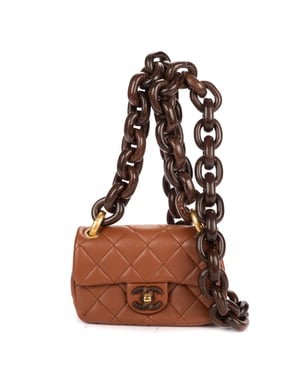 Chanel 2023 Mini Wenge Wood Flap Bag Mini en  Brown Cuero de ternero