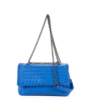 Bottega Veneta Olimpia Crossbody  en  azul Cuero de becerro