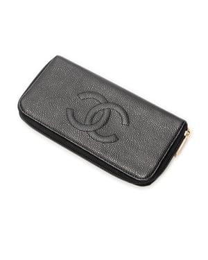 Chanel Timeless Zip Around Wallet  en  negro Cuero de ternero