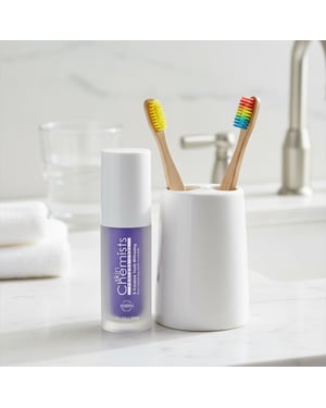 skinChemists Kit de cuidado bucal para blanquear los dientes
