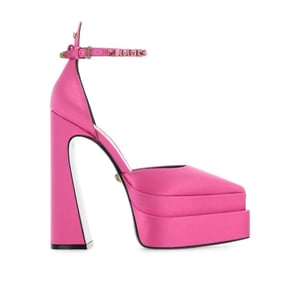 Bombas de raso de seda Versace