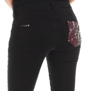 Pantalon Tejano Largo con bajos con corte estrecho 10DBF0475-B088 mujer