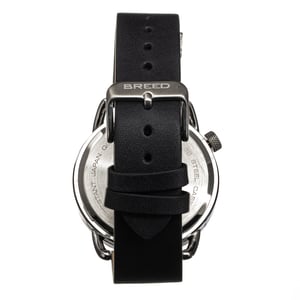 Reloj con correa de cuero y regulador de raza con subesfera de segundo