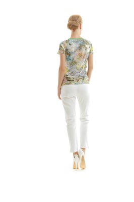 Top floral de manga corta
