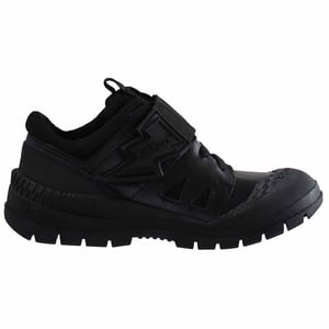 Pateadores trukka bolt botas negras clásicas para niños
