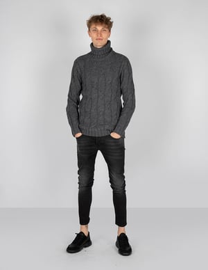 Xagon Man Suéter Turtleneck del hombre Gris