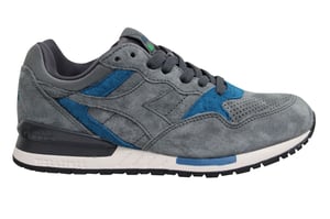 Diádora intrépida entrenador gris para hombres premium