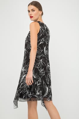 Vestido sin mangas con volante