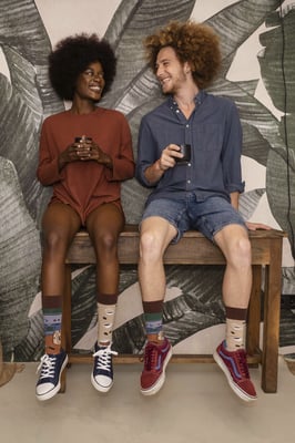 SPOX SOX - Calcetines de colores para hombre y mujer - Café
