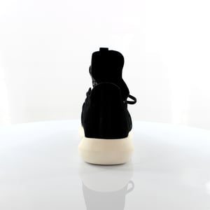 Adidas Originals Tubular Defiant Primeknit Papeadores de cordón - Mujeres