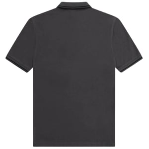Polo gris con cuello con ribetes gemelos en negro de Fred Perry