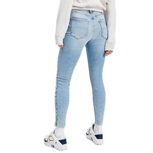 Tommy Jeans Classic Light para mujer