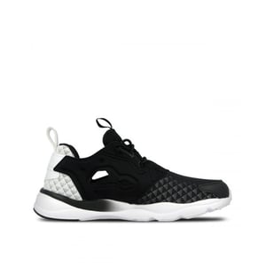 Reebok Furylite Sheer Lace-Up Black Synthetic Womens Entrenadores V62121