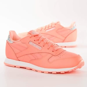 Zapatillas Reebok Classic Pastel con cordones en piel lisa rosa para niños BS8981