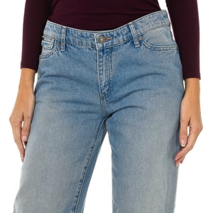 Pantalones tejanos largos con corte recto 6Y5J15-5DWQZ mujer