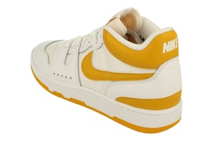 Zapatillas Nike Attack Qs Sp Con Detalles En Amarillo Y Blanco