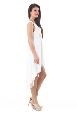 Vestido de capas altas y bajas