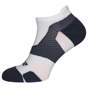 2xu vectricultores de cojín de luz blancos/grises no muestra calcetines