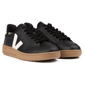 Veja V-12 Entrenadores