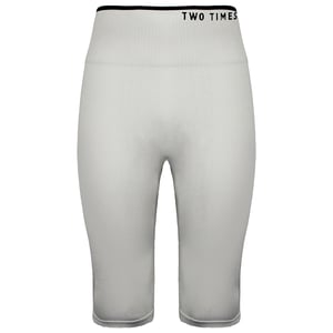 2XU diseñó beige para mujer de alta risura/pantalones cortos negros