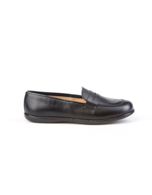 Mocasines escolares fabricados en Piel