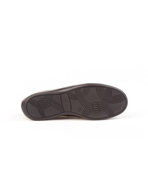 Mocasines escolares fabricados en Piel