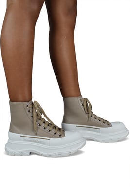 Alexander McQueen Sneakers Tread Slick Beige
