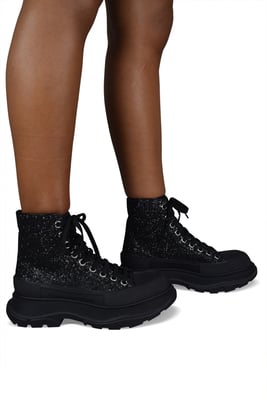 Alexander McQueen Sneakers Tread Slick Negro