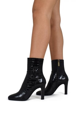 Saint Laurent Botines Jane Negro