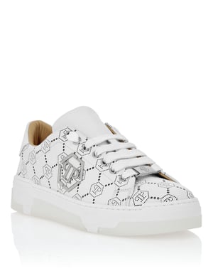 Low Top Leather Skeakers Matte Monogram