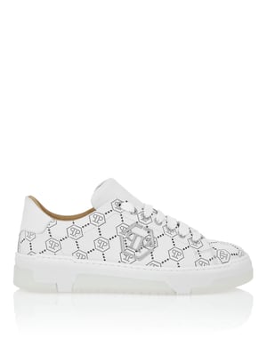 Low Top Leather Skeakers Matte Monogram