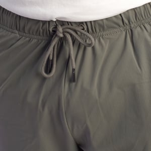 Bermudas Deportivas de Tela Técnica para Hombre HS24MBF04