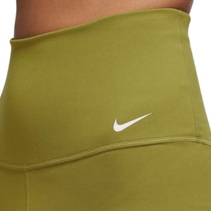 Nike One Dri-Fit pantalones cortos verdes