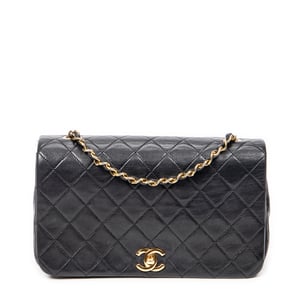 Chanel CC Turn Lock Mademoiselle Full Flap  en Negro Piel de becerro