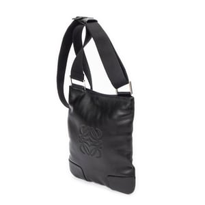 Loewe Flat Anagram Messenger Crossbody  en Negro Piel de becerro