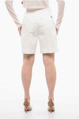 Pantalones cortos elásticos con doble pliegue en blanco
