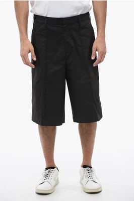 Pantalones cortos de mezcla de algodón con múltiples bolsillos y trabillas para cinturón en negro