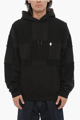 Sudadera con capucha de algodón de color liso en negro
