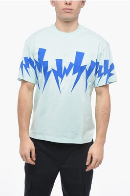 Camiseta de cuello redondo JUMBLED BOLT de corte entallado en azul claro