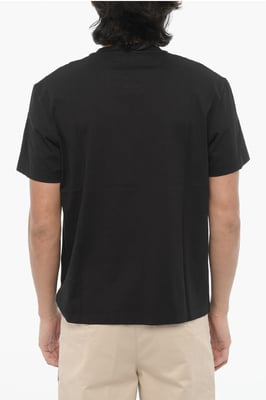 Camiseta de algodón con cuello redondo y estampado en color negro