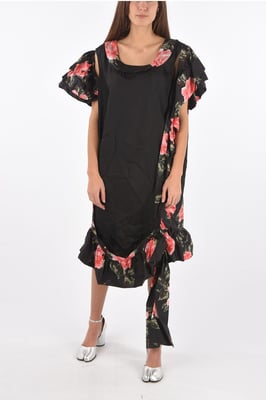 Vestido largo de seda con estampado floral y hombros descubiertos MM0 en negro