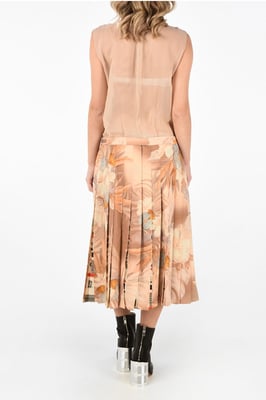 Vestido largo asimétrico de acordeón en mezcla de seda con estampado floral de MMO en beige