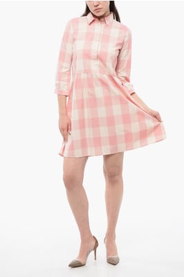 Vestido de manga larga a cuadros en blanco y rosa