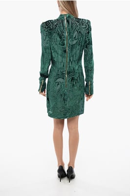 Vestido de terciopelo devoré de manga larga en verde