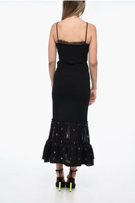 Vestido lencero con volantes en negro