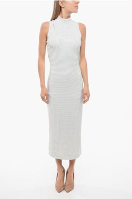 Minivestido gris con capas y pedrería