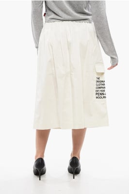 Falda midi de mezcla de algodón con bolsillos utilitarios en blanco de PENN-RICH