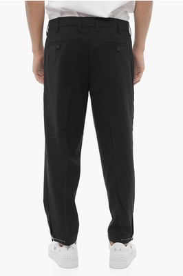 Pantalones chinos ajustados de color liso con tobillo ajustable en negro