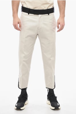 Pantalones TOM de sarga de algodón de corte entallado con cinturilla en contraste en blanco